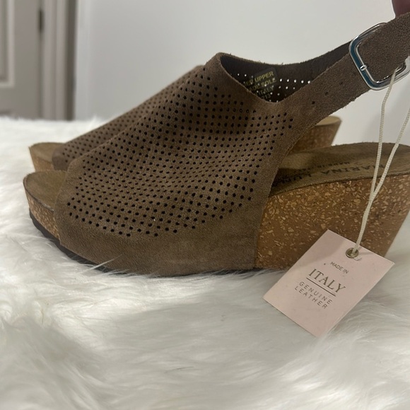 Marina Luna Shoes - Marina Luna comfort Sz 7 wedges made in Italy NWT